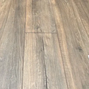 Bodega Oak D40422 (Exquisit Plus) – 8mm Laminate Flooring
