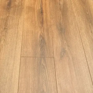 Summer Oak D3901 Laminate Flooring – 8mm