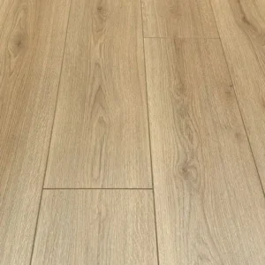 Trend Oak Brown Laminate Flooring – 8mm | Rustic Brown Finish