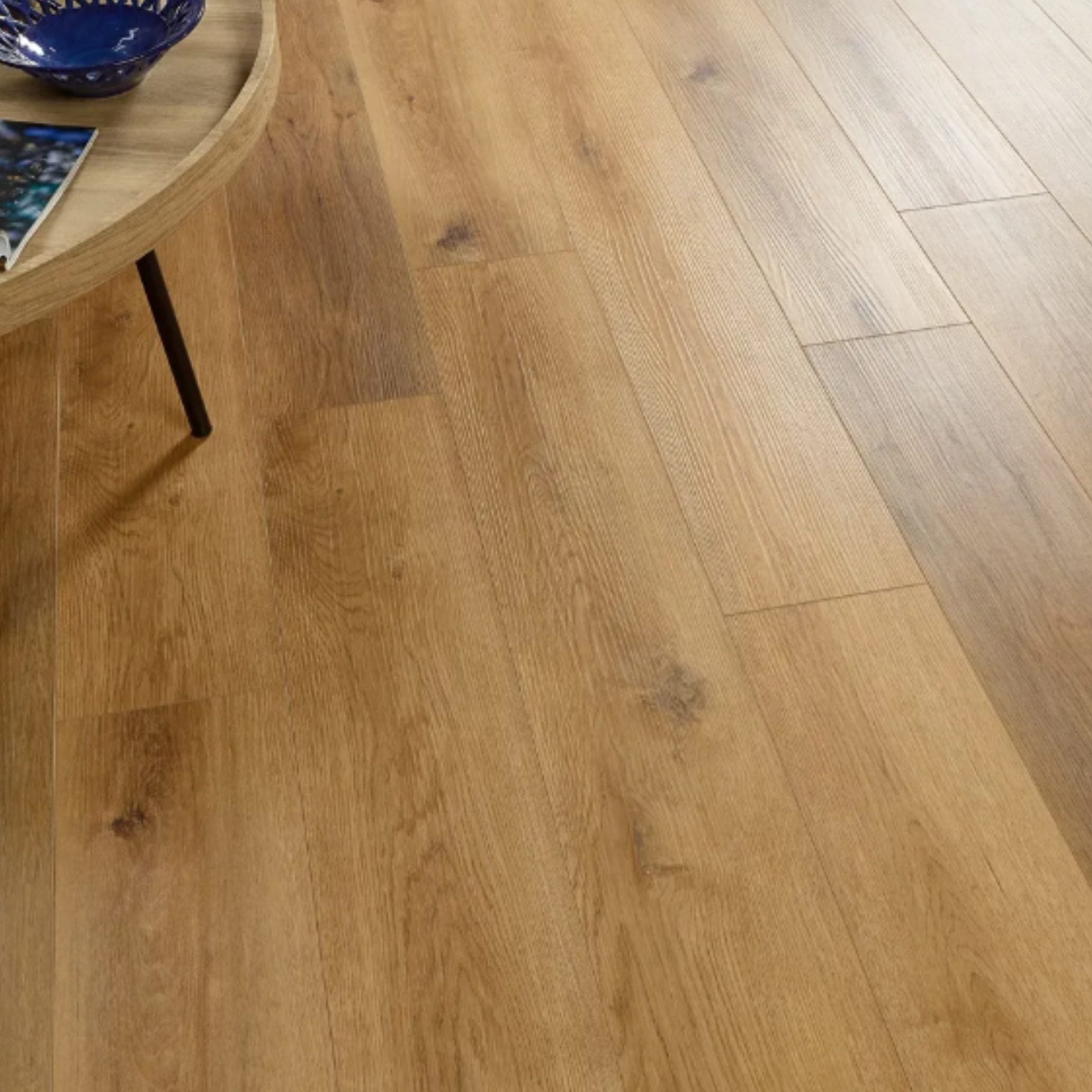 1 WARM OAK - RIGID CORE PLANK SPC LVT - Image 1